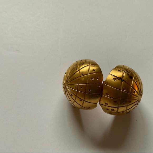 Authentic Hermes Limited Edition Zodiac Globe Pendant Locket In Gold Tone - Picture 4 of 14